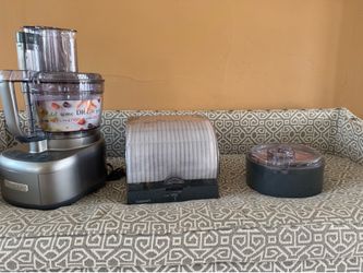Brand New Cuisinart Food Processor