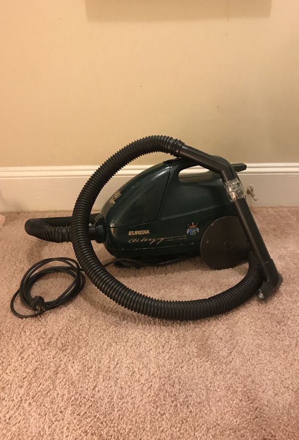 Eureka 900 Watt Portable Vacuum for Sale in Charlotte, NC OfferUp