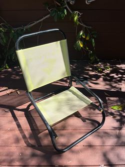 Low-Profile Folding Beach Chair