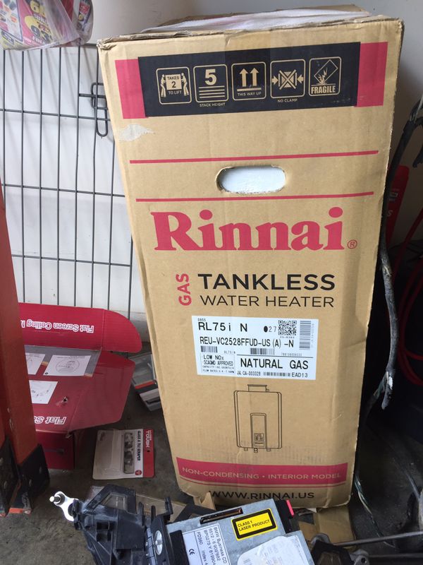 Rinnai rl75i NG tankless water heater new OBO for Sale in Algood, TN