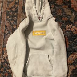 Supreme Fw Box Logo From 2017