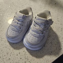 Nike white Toddler