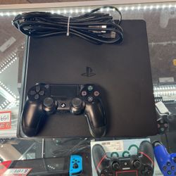 1 TB PS4 With Controller & HDMI