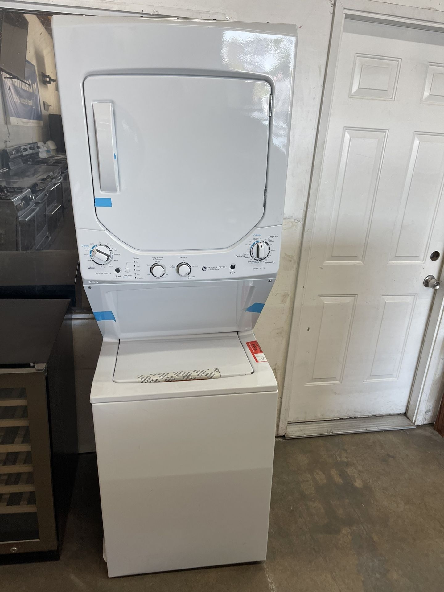 GE Electric Stacked Laundry Center With Ft Washer And Ft