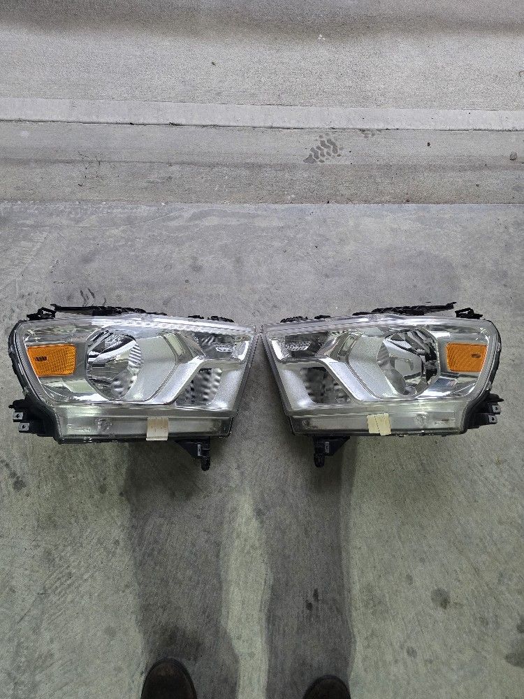 Head Lights 
