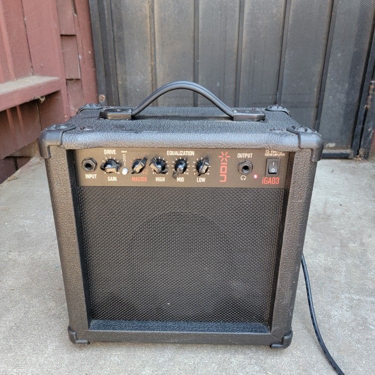 Ion Iga03 15 Watt Guitar Amplifier