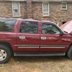 2004 Chevrolet Suburban