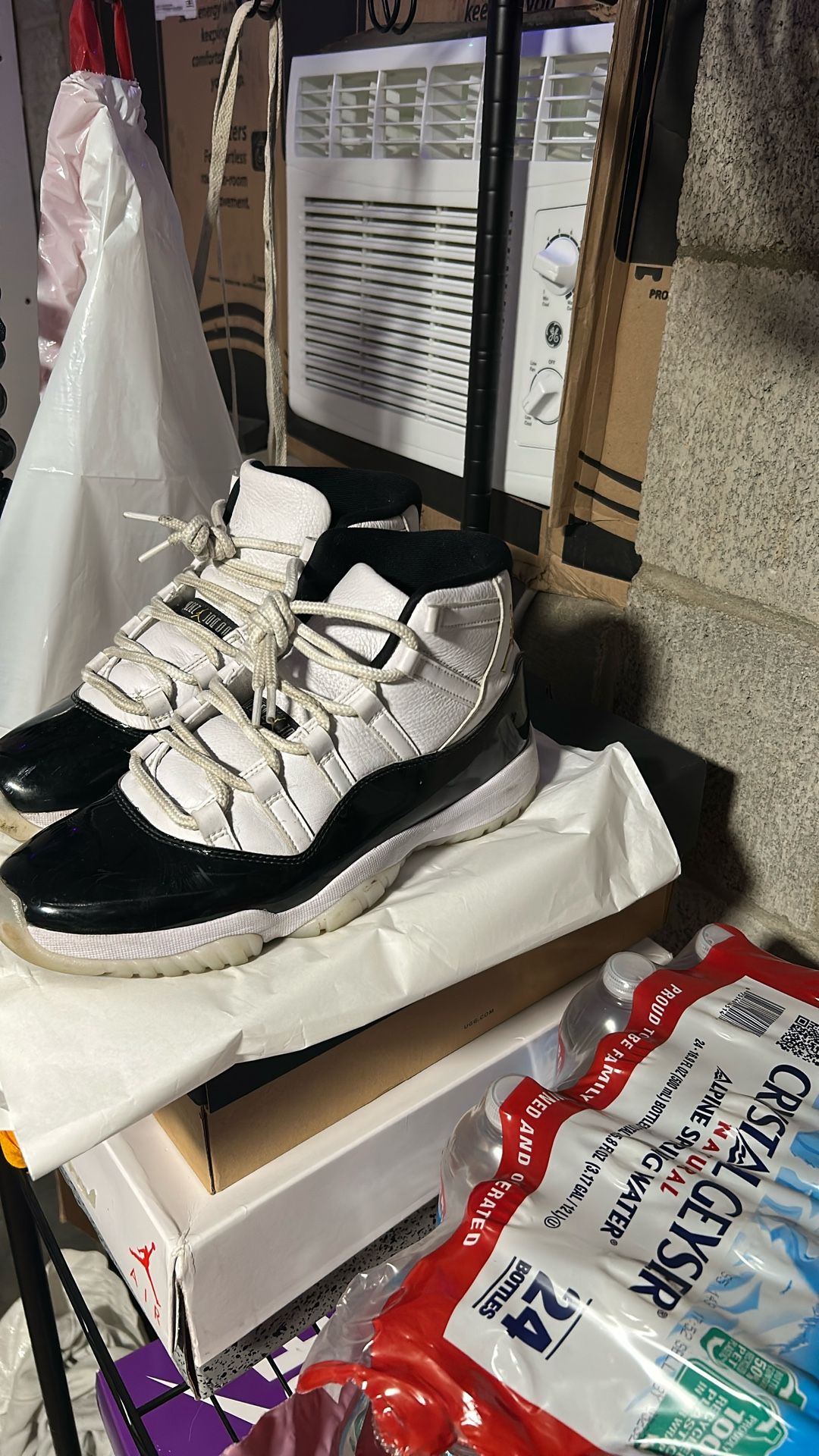 Jordan 11 Gratitude