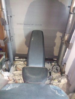 Nordictrack E6900 Bench Plus Squat Rack