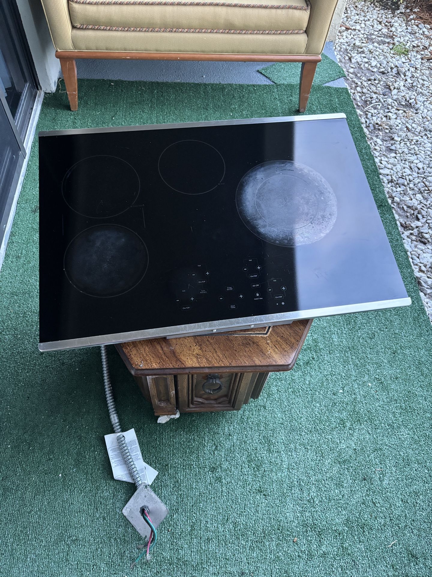 GE Profile 30" Built-In Touch Control Electric Cooktop  