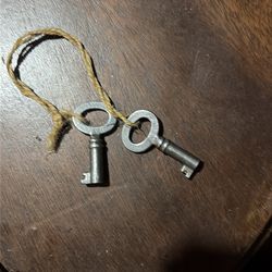 Late 1800s set of armoire skeleton keys
