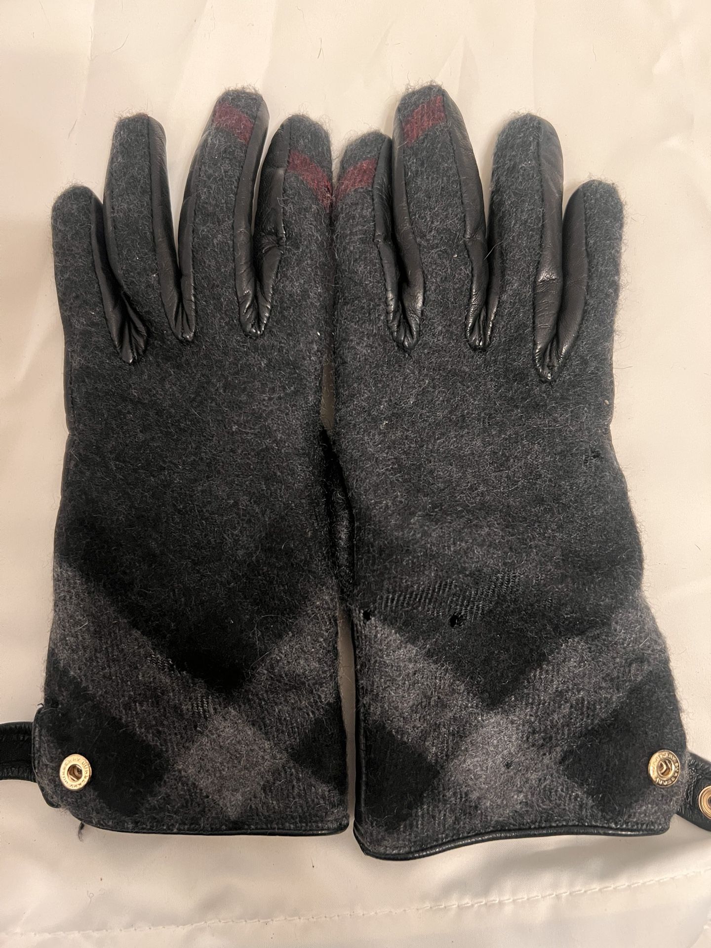 Cashmere & Lambskin Burberry Gloves