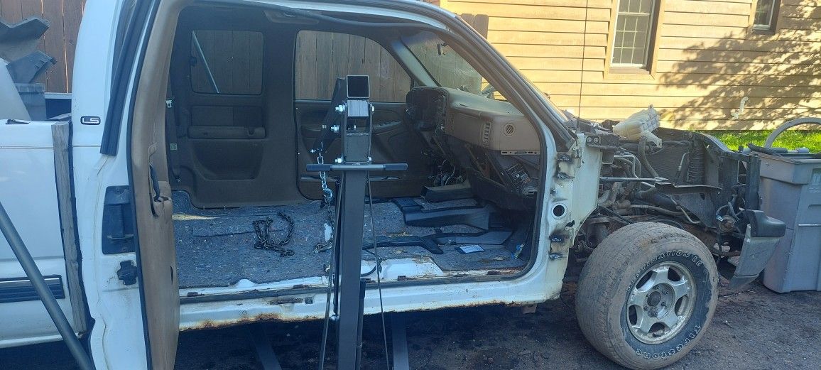 2003 Chevy Silverado Part Out