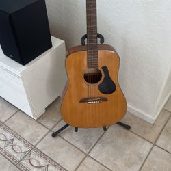 Guitar , Very Good Condition