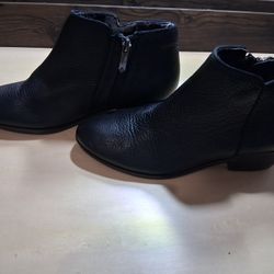 Petty Ankle Boots