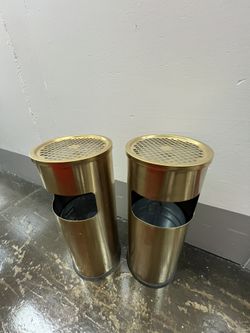 Trash Cans/Smoke Trays