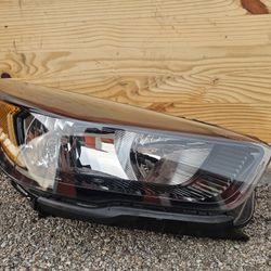  2017-2019 Ford Scape OEM Headlight Right Passenger Side