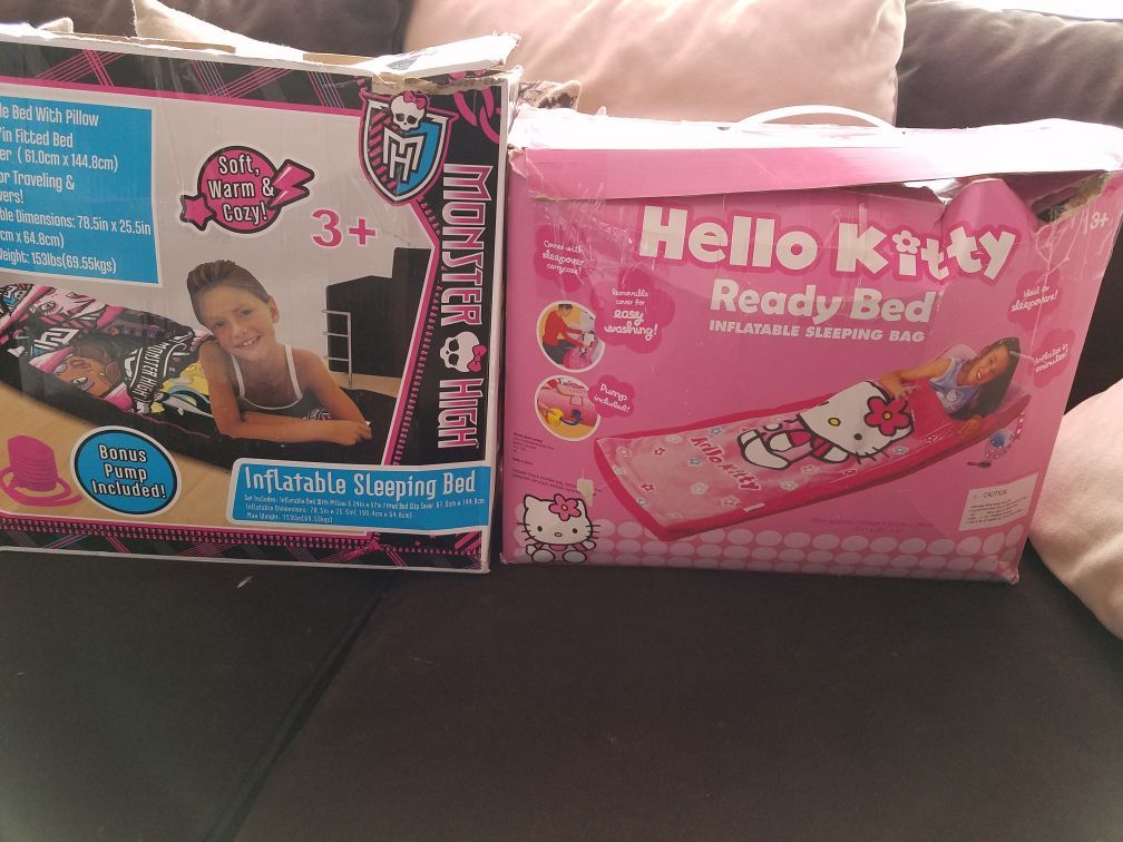 Kids Infatable Hello Kitty Ready Bed.