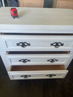 Elegant White Color Finish Redone