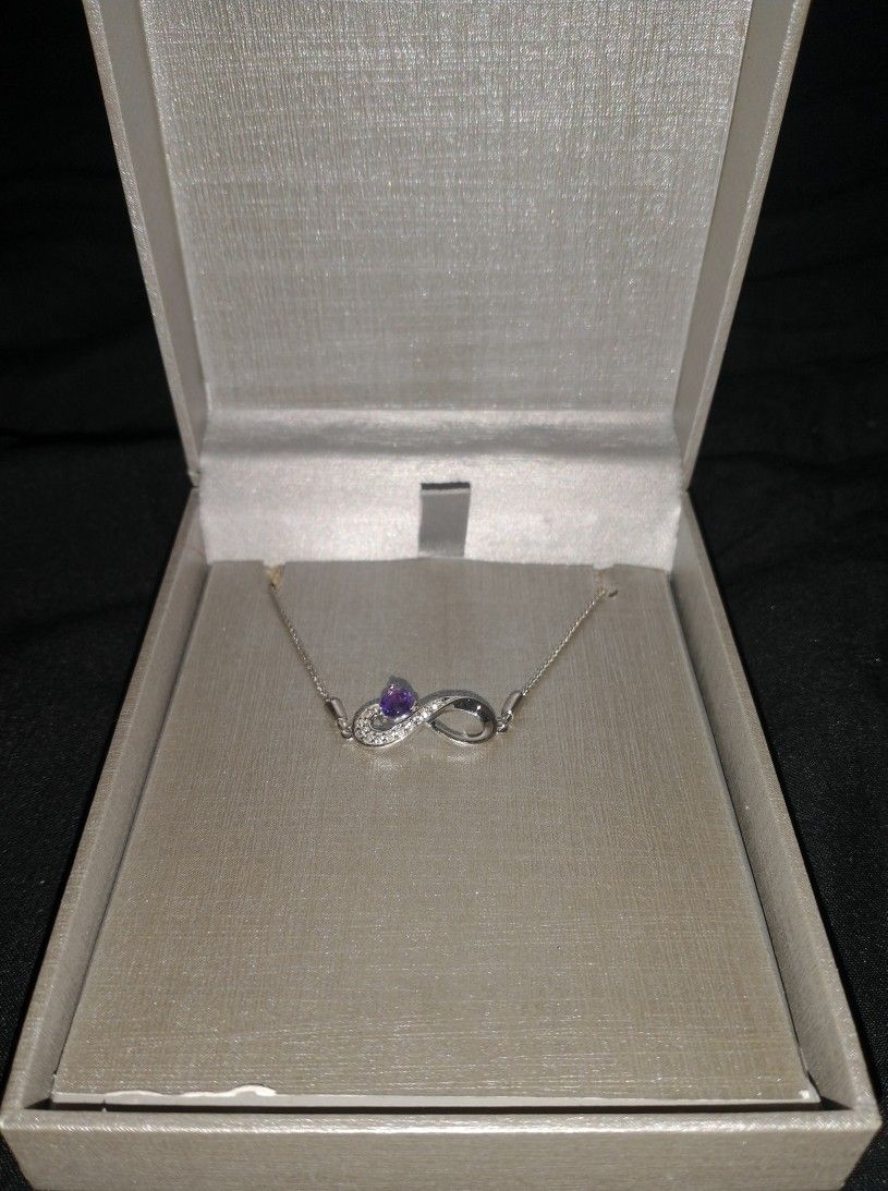 Never Worn 925 Sterling Silver Bolo Bracelet