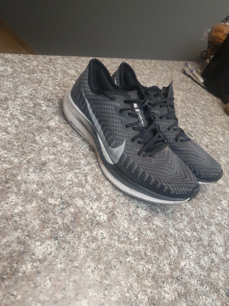 Nike Zoom Pegasus Turbo 2 Mens Size 10 Black/ White Shoes AT2863-001