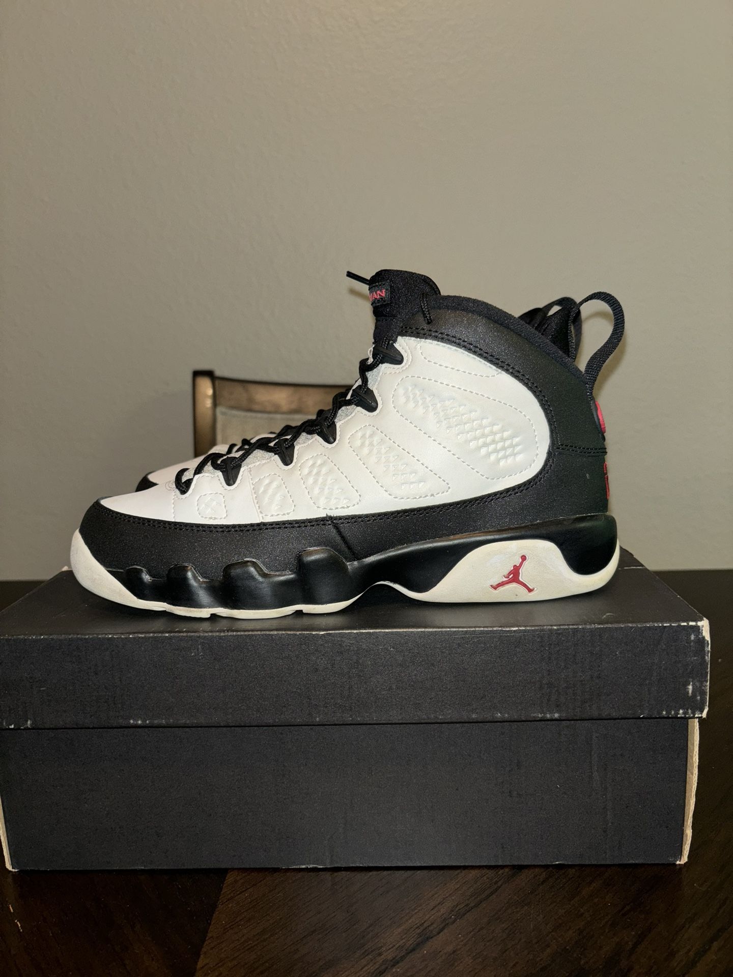 Jordan 9’s Retro 