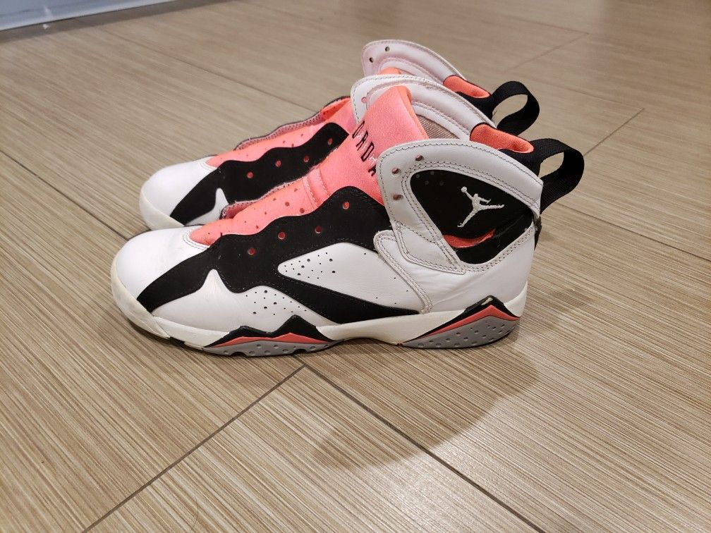 Jordan retro 7 Hot Lava size 7y