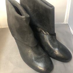 5/48 Boots/Booties Size: US 8