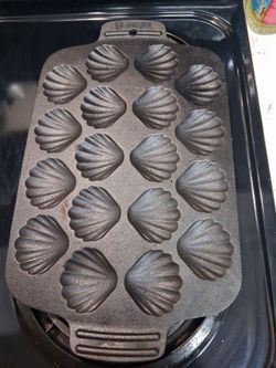 Cast Iron Scallop Grill Pan