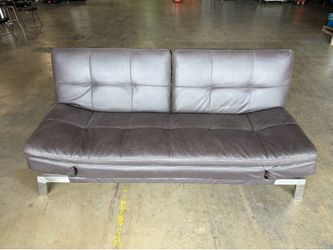 Leather Fouton