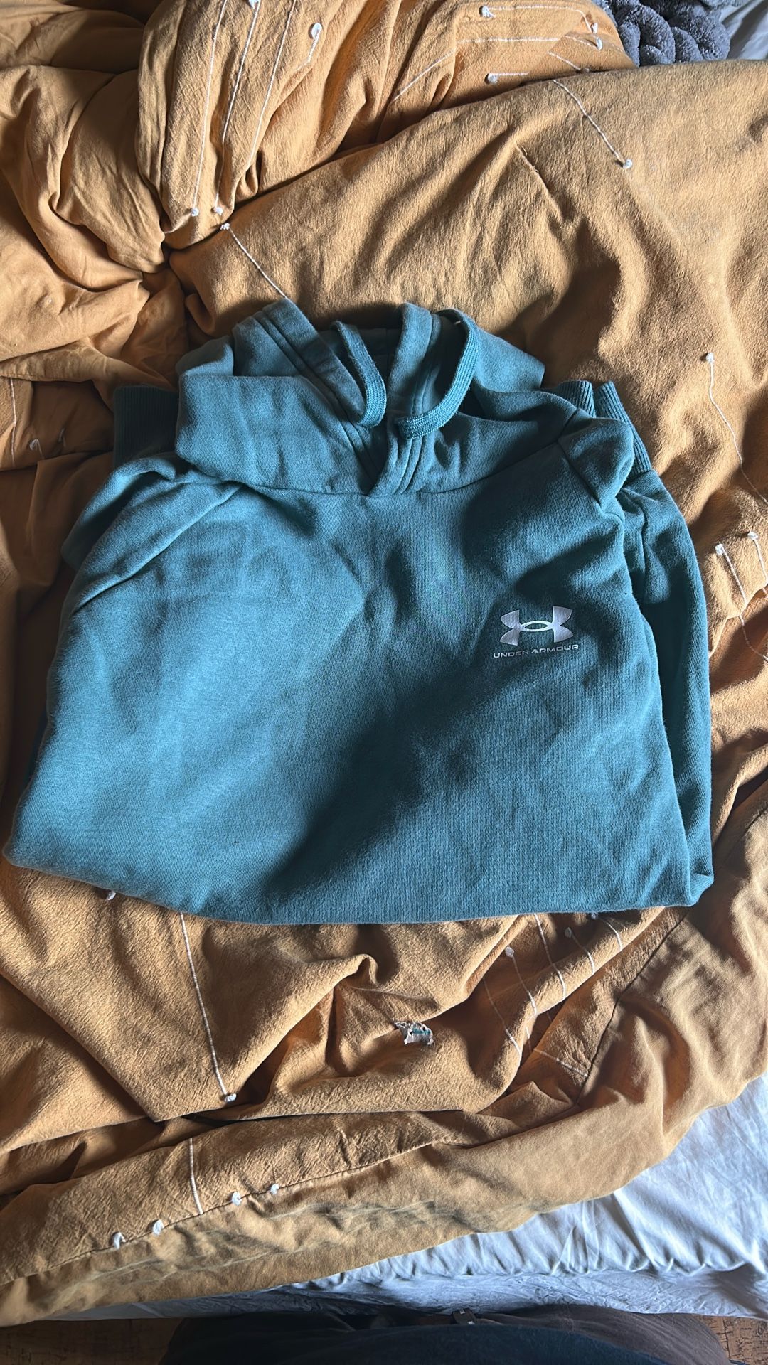 Short Sleeve-Hoodie Under Armor Branded Shirt