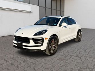 2022 Porsche Macan