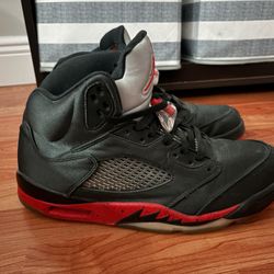 Air Jordan 5 Retro 'Satin Bred'