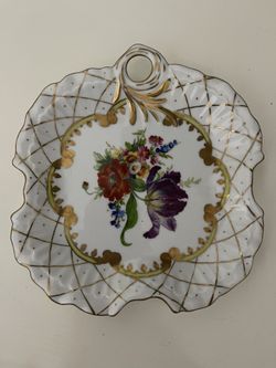 Collect Plates To Hang