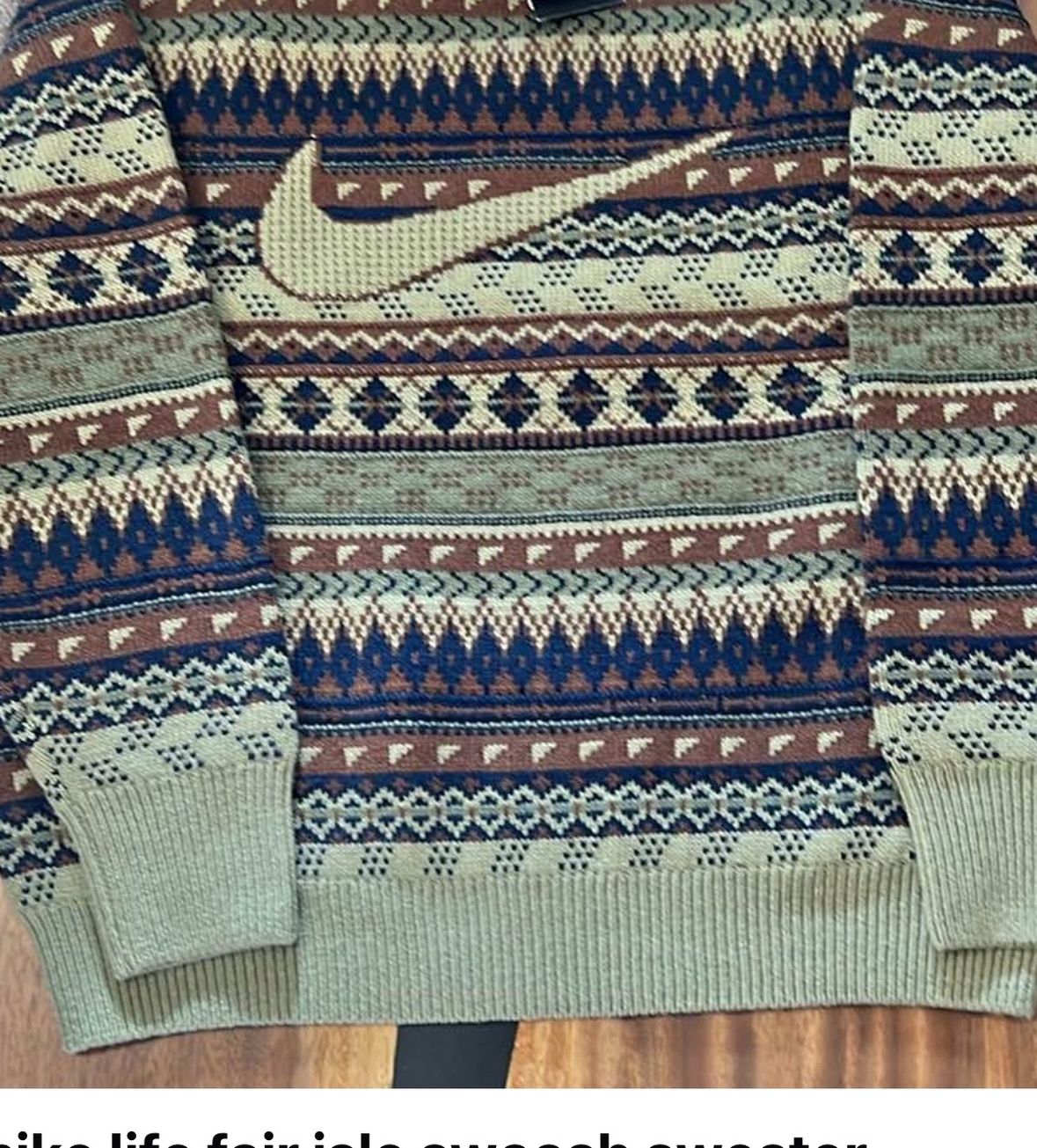 Nike Life Fair Swoosh Sweater