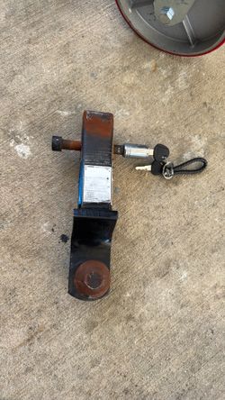 Ball hitch