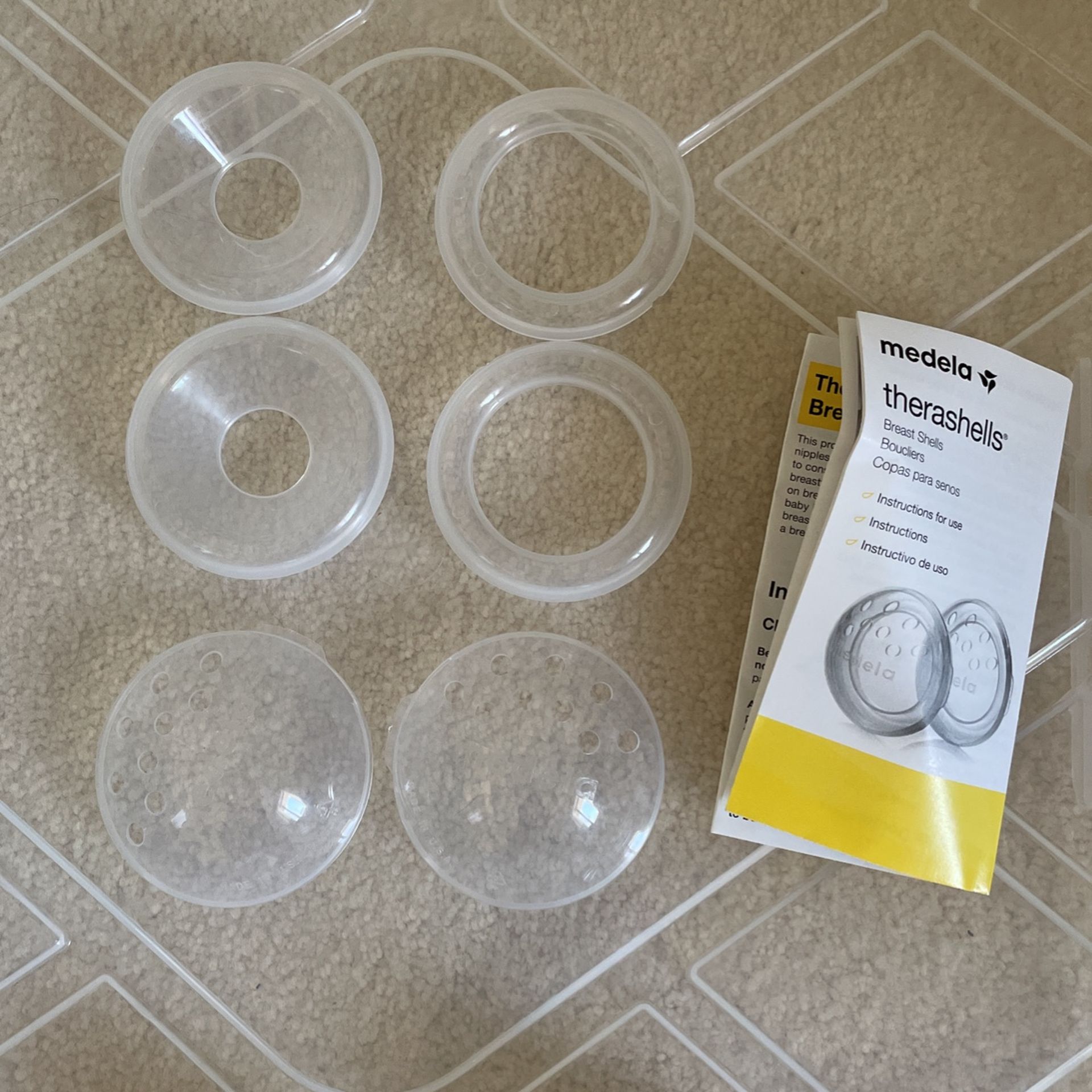 Medela TheraShells Breast Shells
