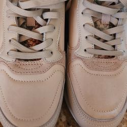 Tenis Nuevos Hoff  Numero 8 Precio Regular 125  guiero 80 Por Ellos