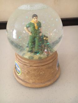 Boy Scout Snow Globe - Plays Music And Lights Up