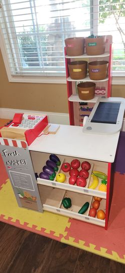 Kids grocery store play set.
