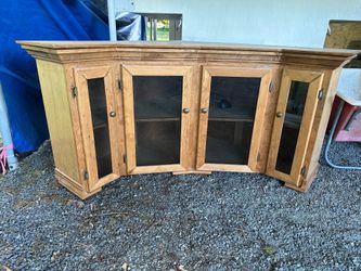 Solid wood corner cabinet with glass doors