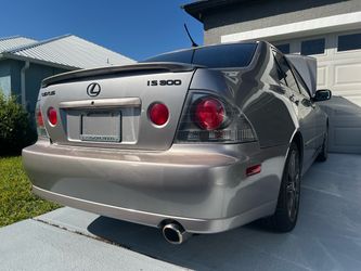 2004 Lexus IS 300