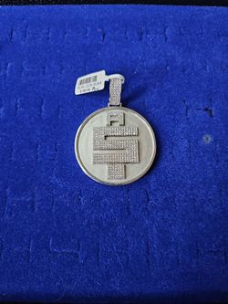 BIG PENDANT SALE TIL OCT 31🔥🔥🔥