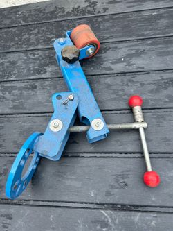 Fender roller