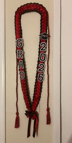 Graduation leis