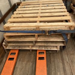 Pallets 