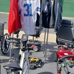 MOVING STORAGE SALE LOT GOOD STUFF  CALLS 📞 📞  FIRST 805...236...436FIVE 