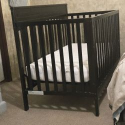 4 In 1 Crib
