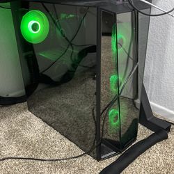 Gaming Pc ( Specs In Description)