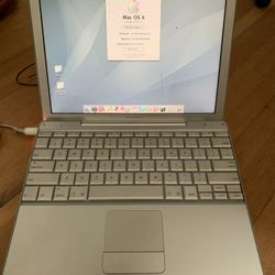 Apple PowerBook G4 Laptop - Vintage, Retro, Old Computer